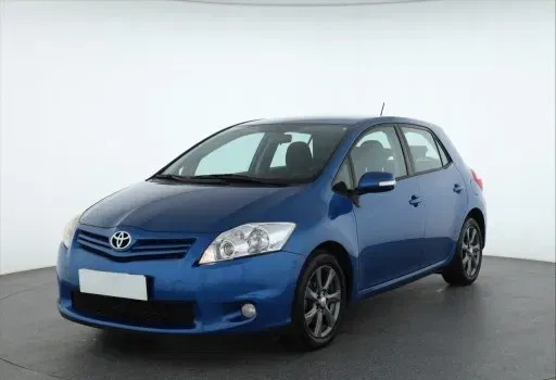 toyota Toyota Auris cena 28000 przebieg: 190000, rok produkcji 2011 z Poznań